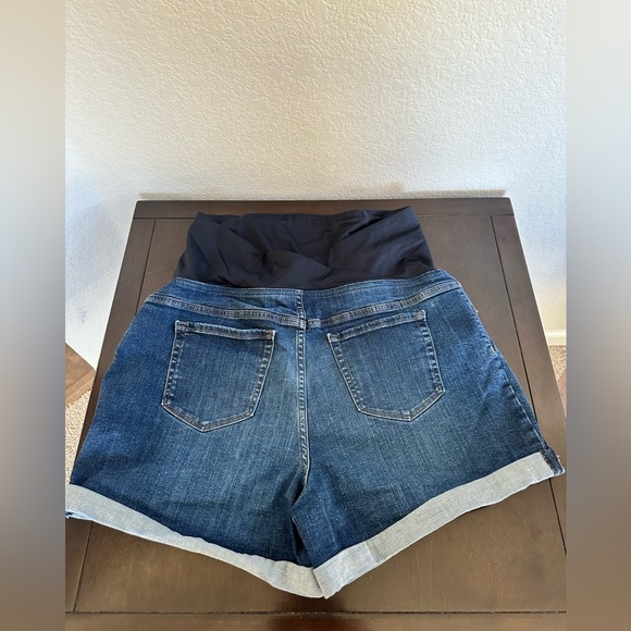 Isabel Maternity dark wash midi short jean shorts size 14/32 - Picture 2 of 2